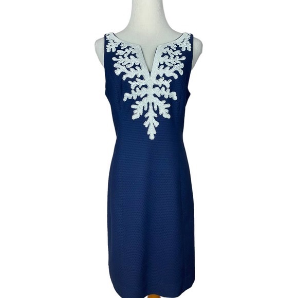 Lilly Pulitzer Coral Gabby Shift Navy Dress White Beaded Neckline Size 2 Nwt